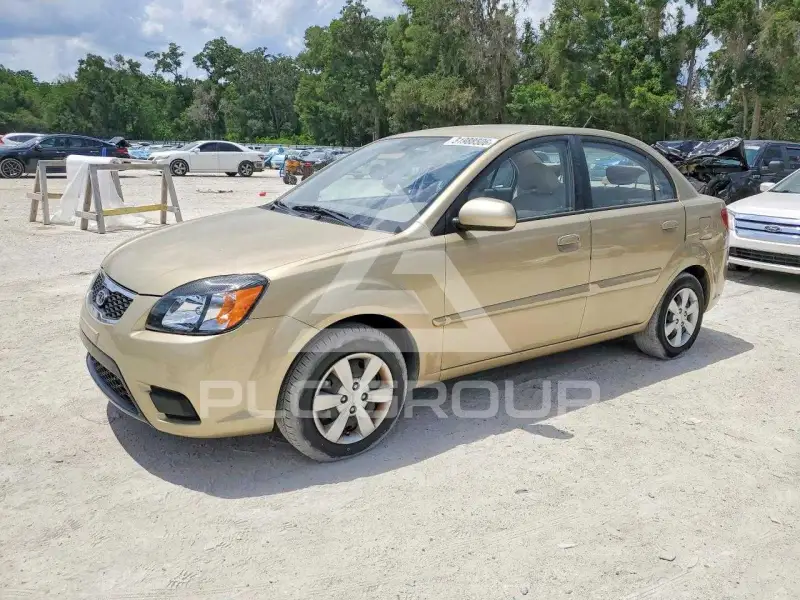 2010 KIA Rio photo