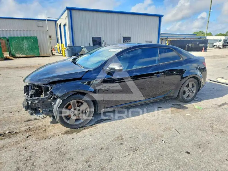 2010 KIA Forte фото