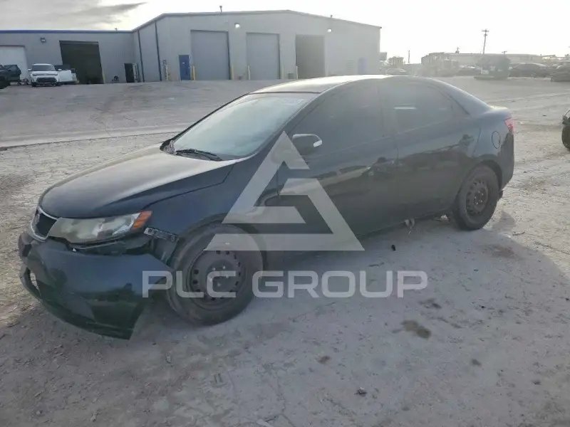 2010 KIA Forte фото