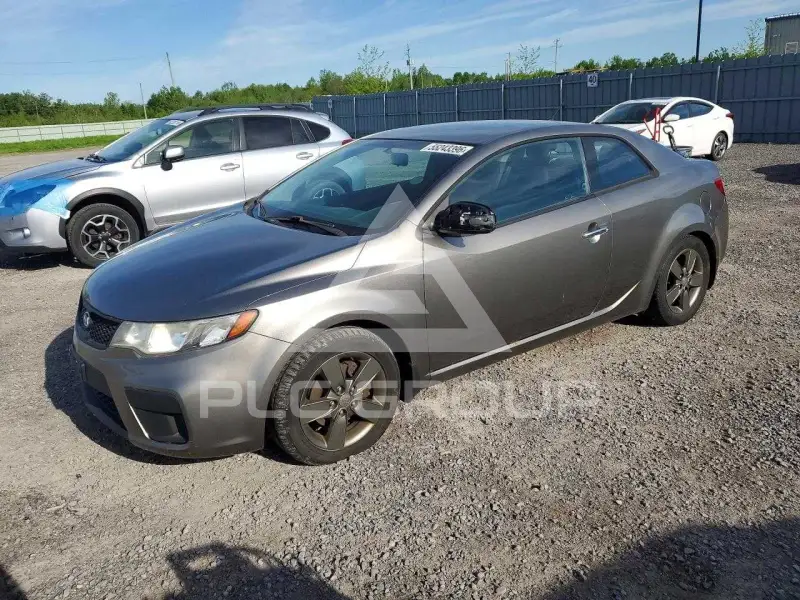 2010 KIA Forte фото