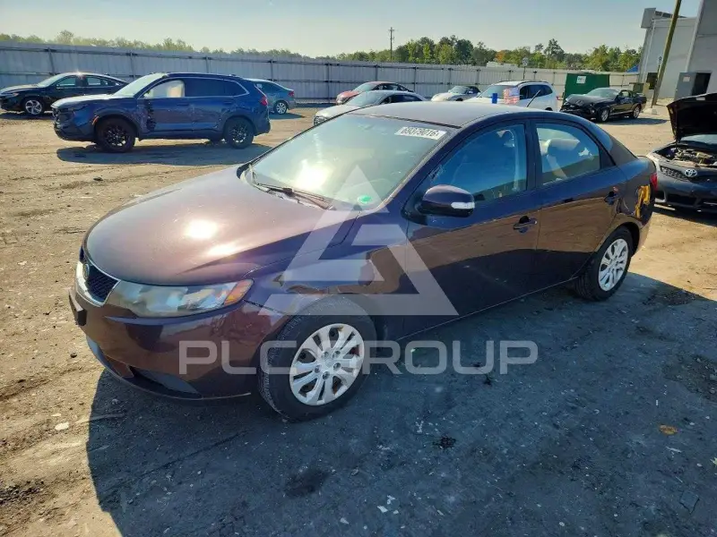 2010 KIA Forte photo