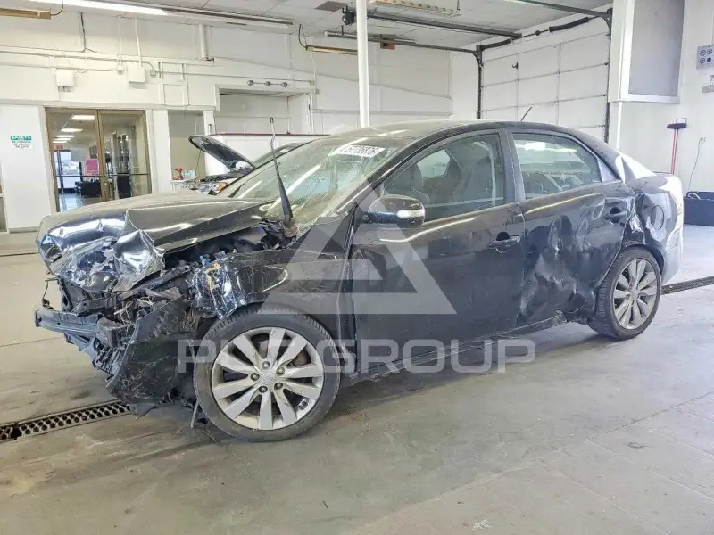 2010 KIA Forte photo