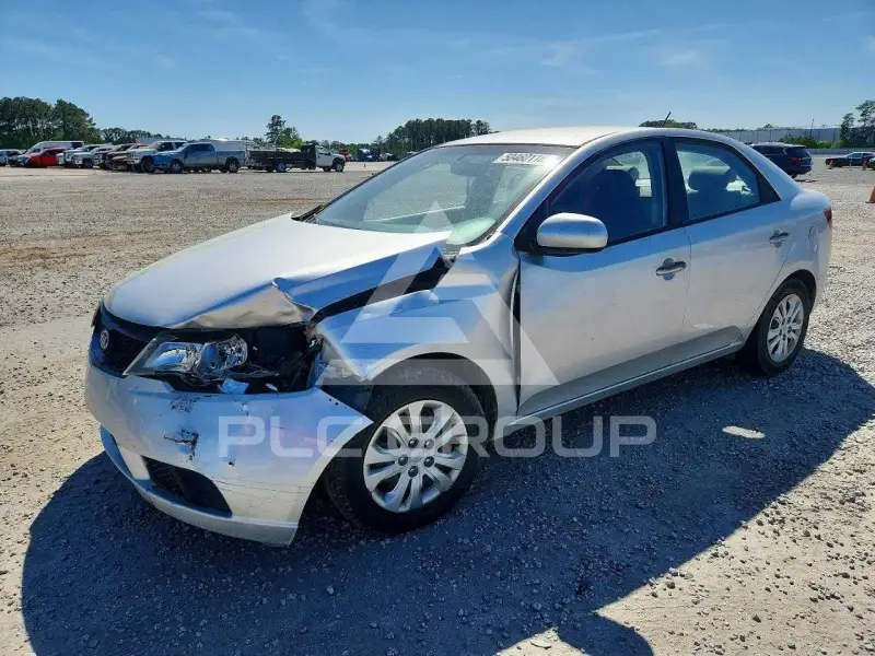 2010 KIA Forte фото
