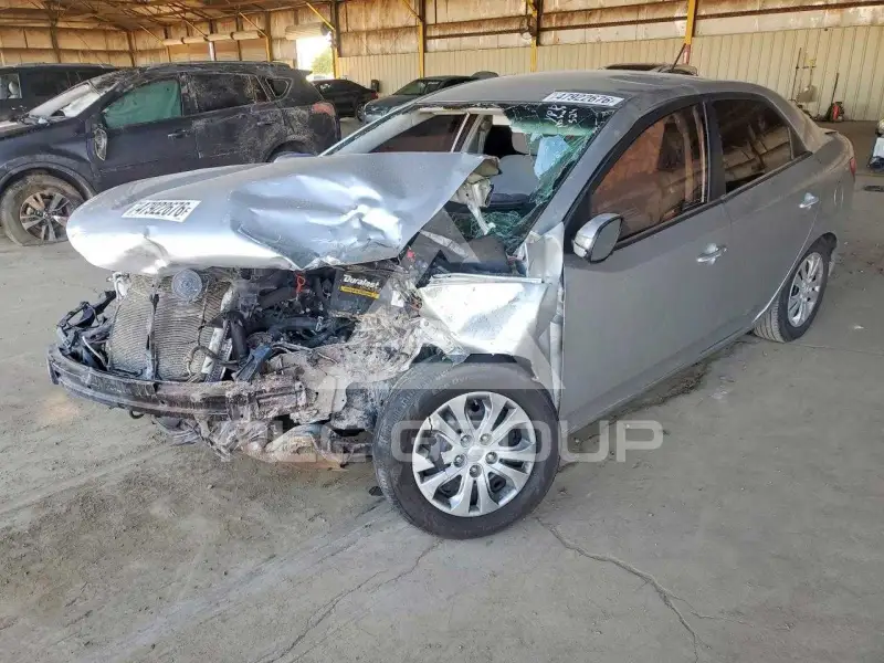 2010 KIA Forte фото