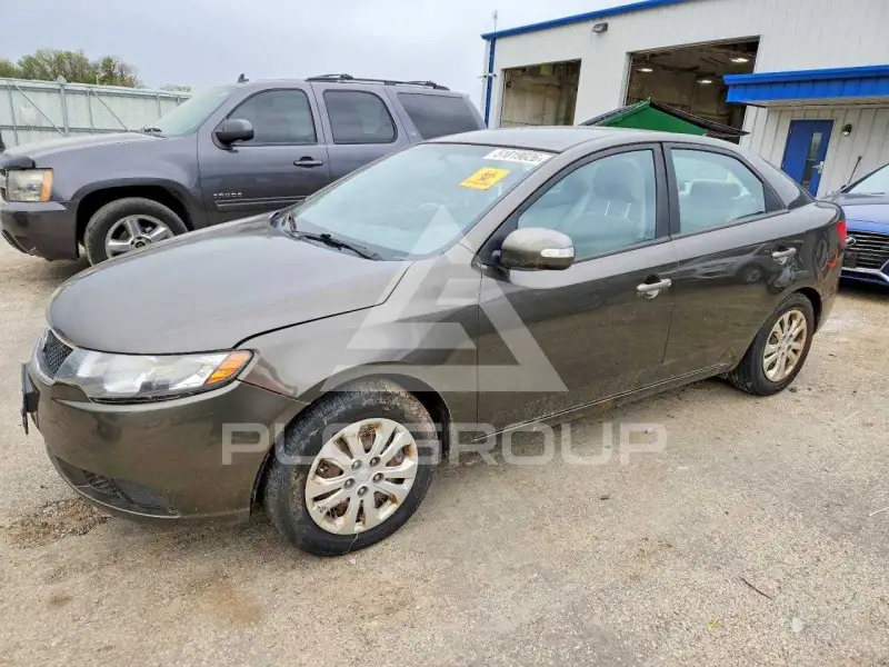 2010 KIA Forte фото