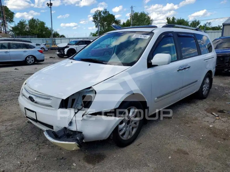 2010 KIA Sedona фото