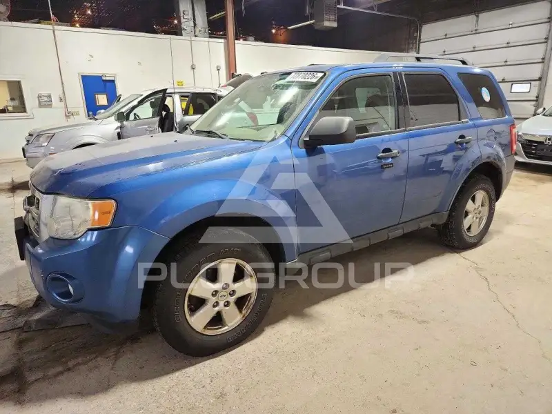 2010 Ford ESCAPE photo