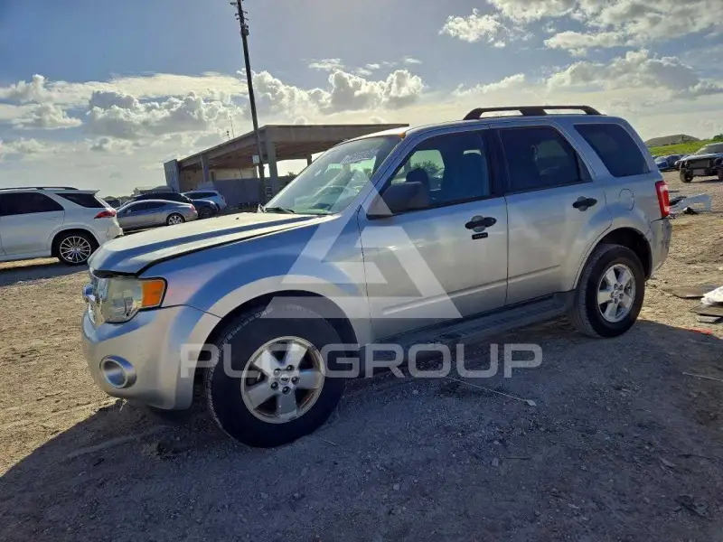 2010 Ford ESCAPE фото