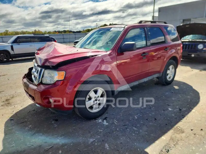 2010 Ford ESCAPE photo