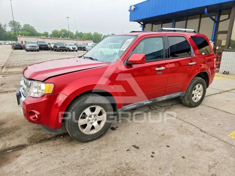 2010 Ford ESCAPE photo