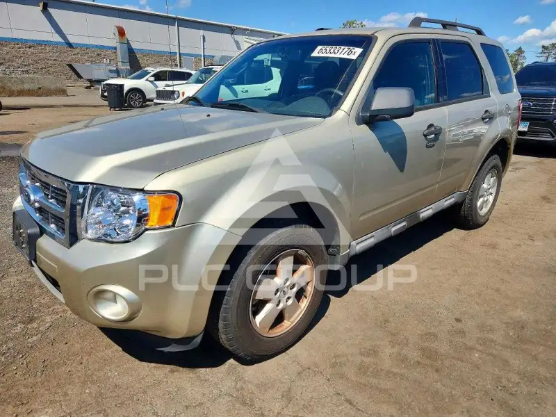 2010 Ford ESCAPE photo