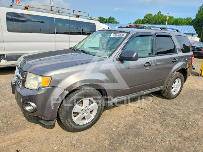 2010 Ford ESCAPE фото