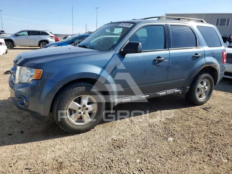2010 Ford ESCAPE photo