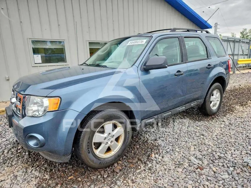 2010 Ford ESCAPE photo