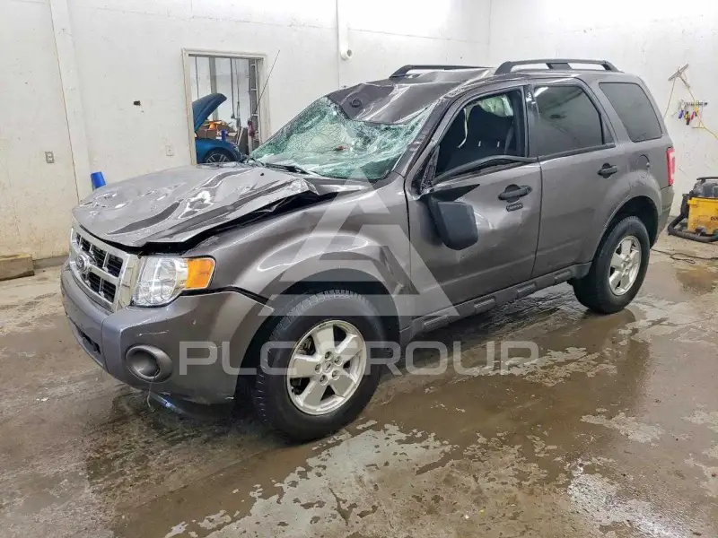 2010 Ford ESCAPE photo