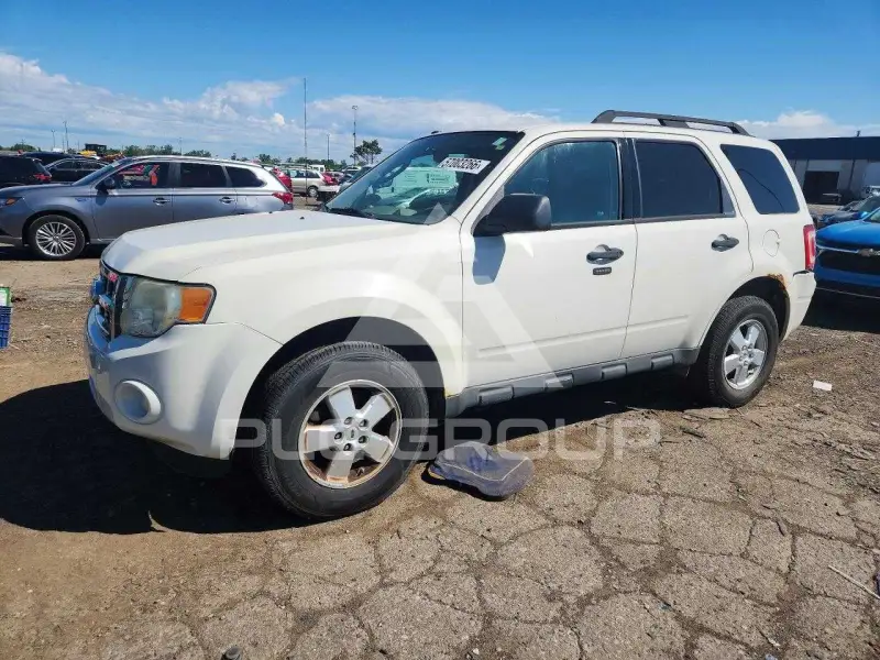 2010 Ford ESCAPE фото