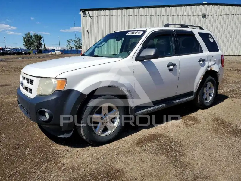 2010 Ford ESCAPE photo