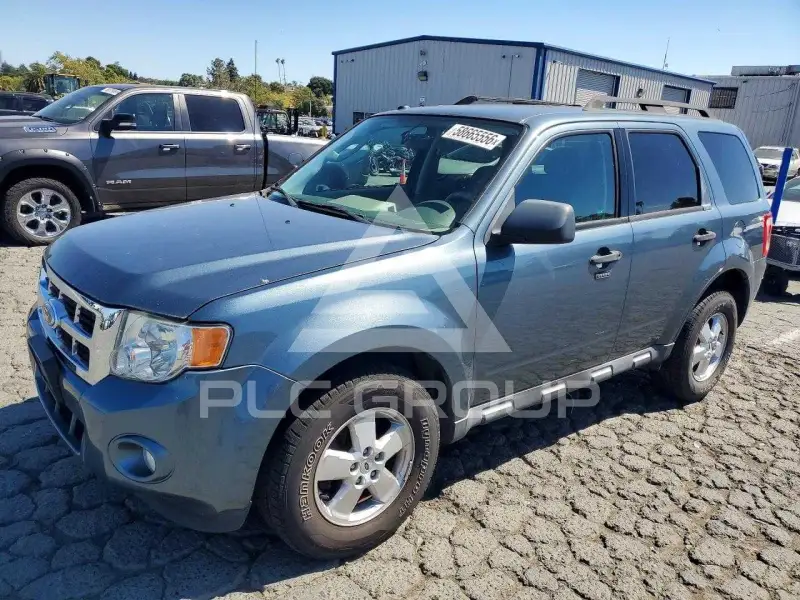 2010 Ford ESCAPE photo