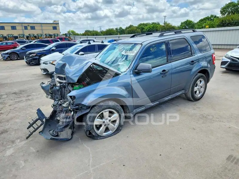 2010 Ford ESCAPE фото