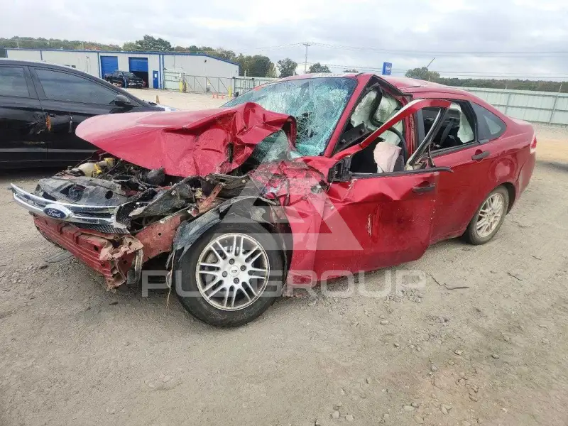 2010 Ford FOCUS photo