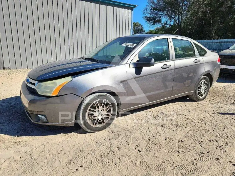 2010 Ford FOCUS фото