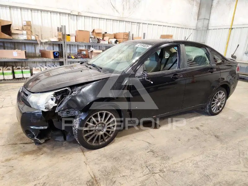 2010 Ford FOCUS photo
