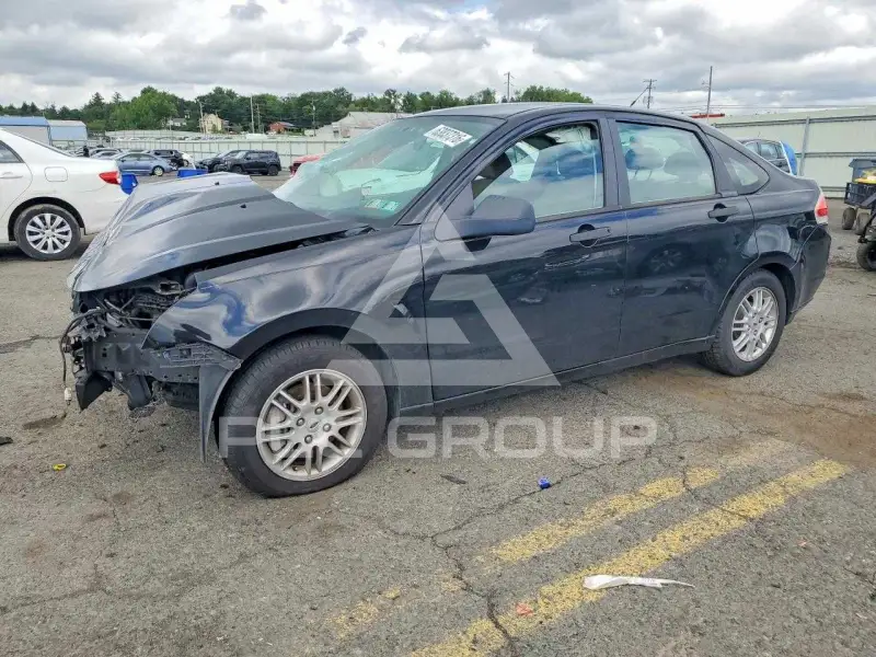 2010 Ford FOCUS фото