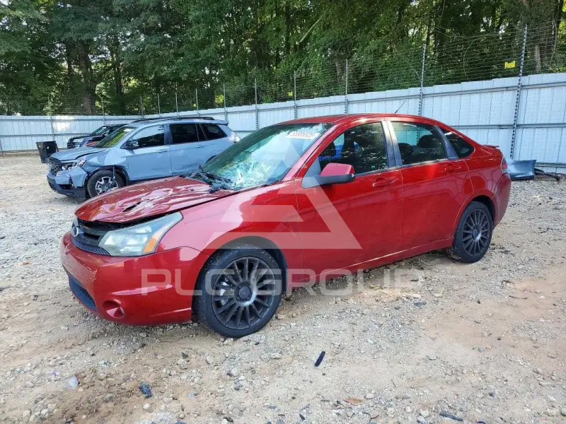 2010 Ford FOCUS фото