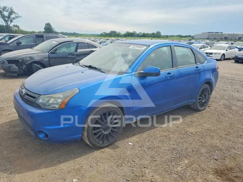 2010 Ford FOCUS фото