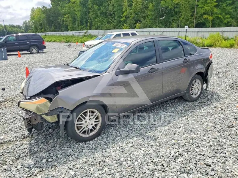 2010 Ford FOCUS фото