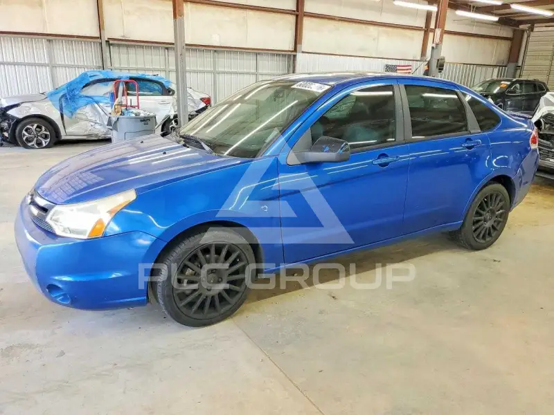 2010 Ford FOCUS фото