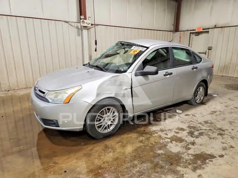 2010 Ford FOCUS фото
