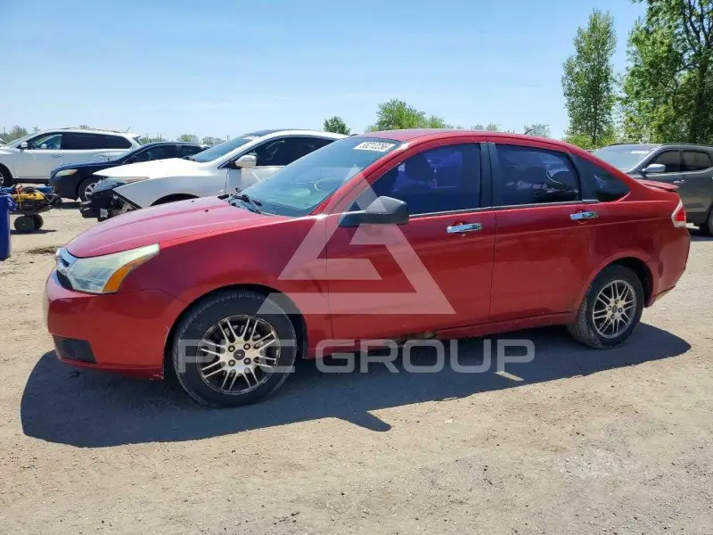 2010 Ford FOCUS фото