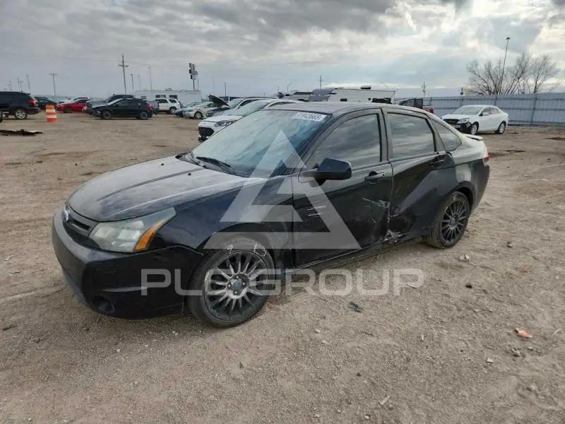 2010 Ford FOCUS фото