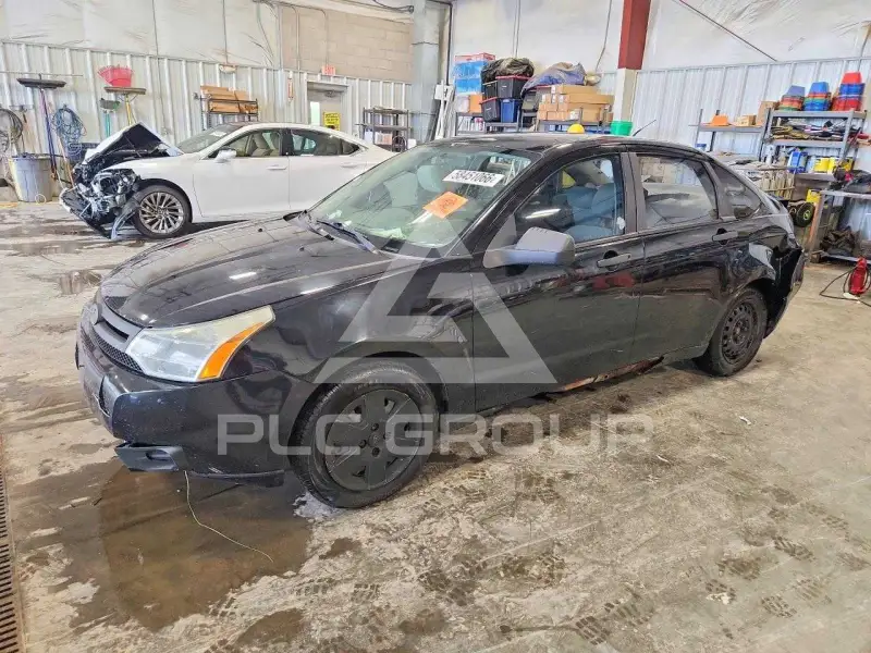 2010 Ford FOCUS фото