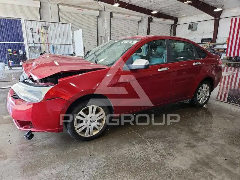 2010 Ford FOCUS фото