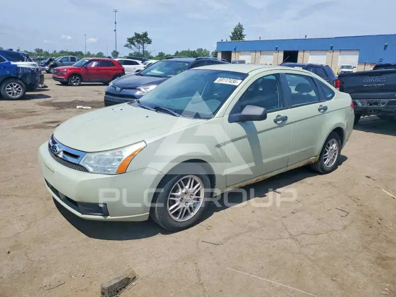 2010 Ford FOCUS фото