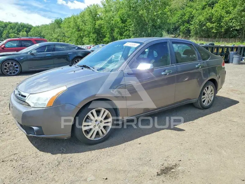 2010 Ford FOCUS фото