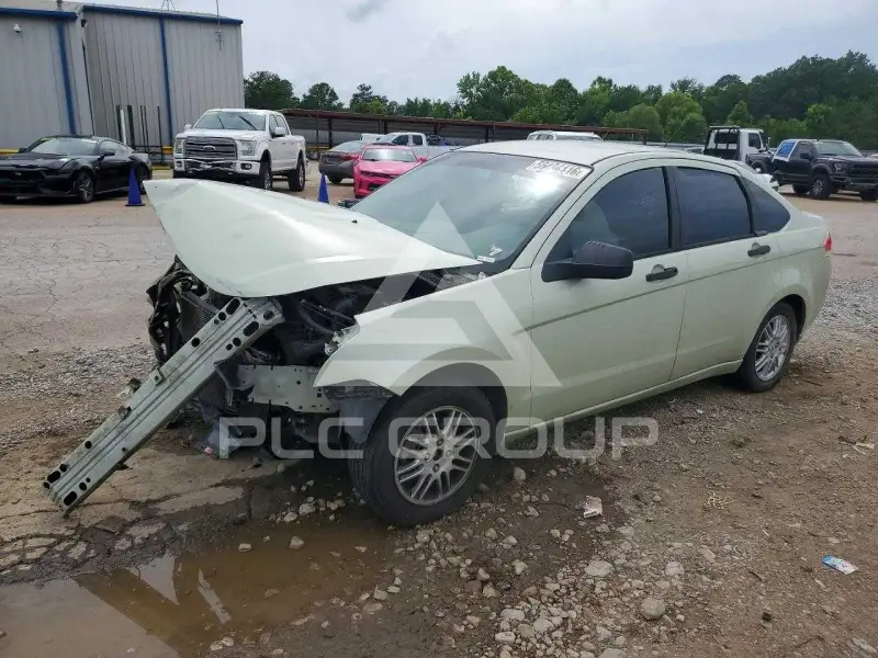 2010 Ford FOCUS фото