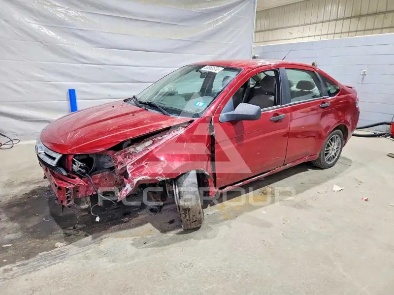 2010 Ford FOCUS photo