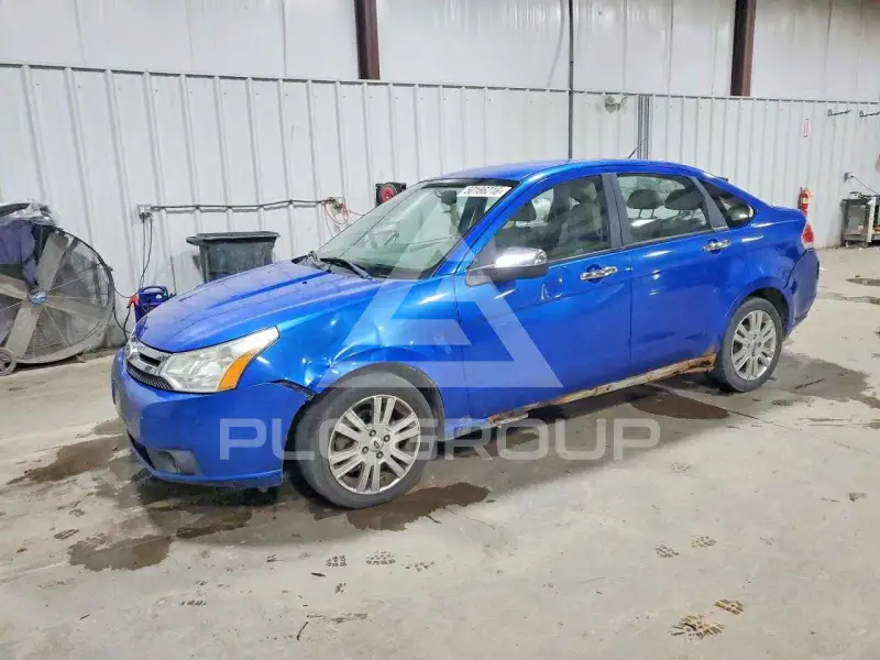 2010 Ford FOCUS фото