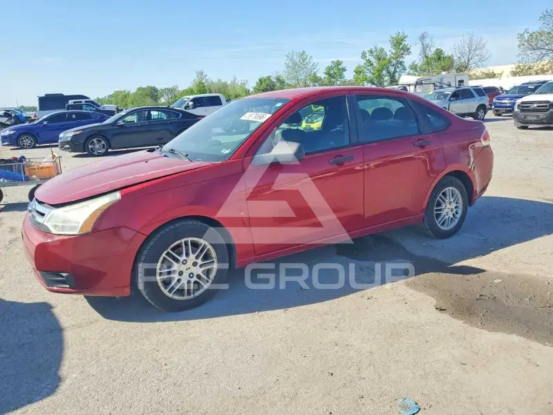 2010 Ford FOCUS photo