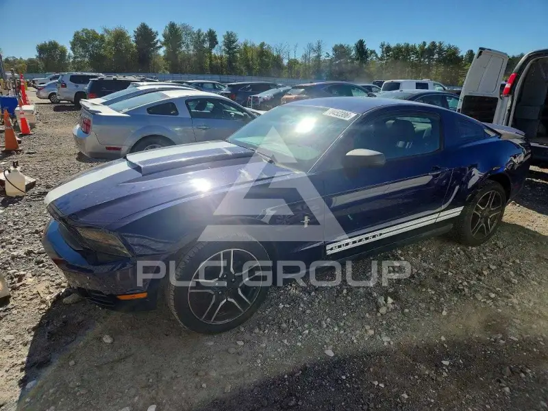 2010 Ford MUSTANG фото