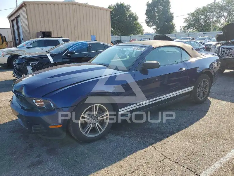 2010 Ford MUSTANG photo