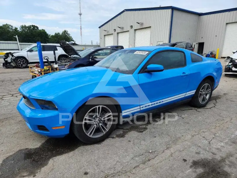 2010 Ford MUSTANG фото