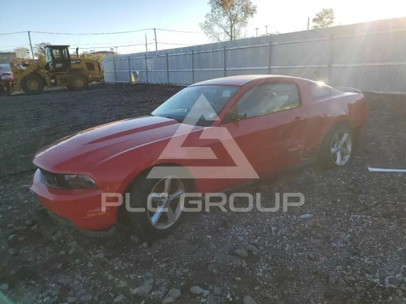 2010 Ford MUSTANG photo