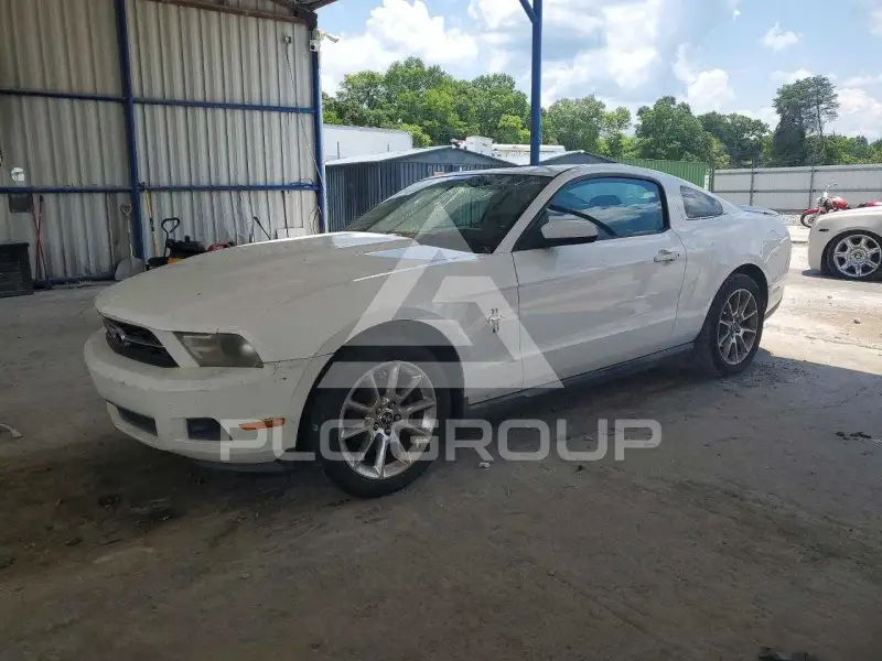 2010 Ford MUSTANG фото