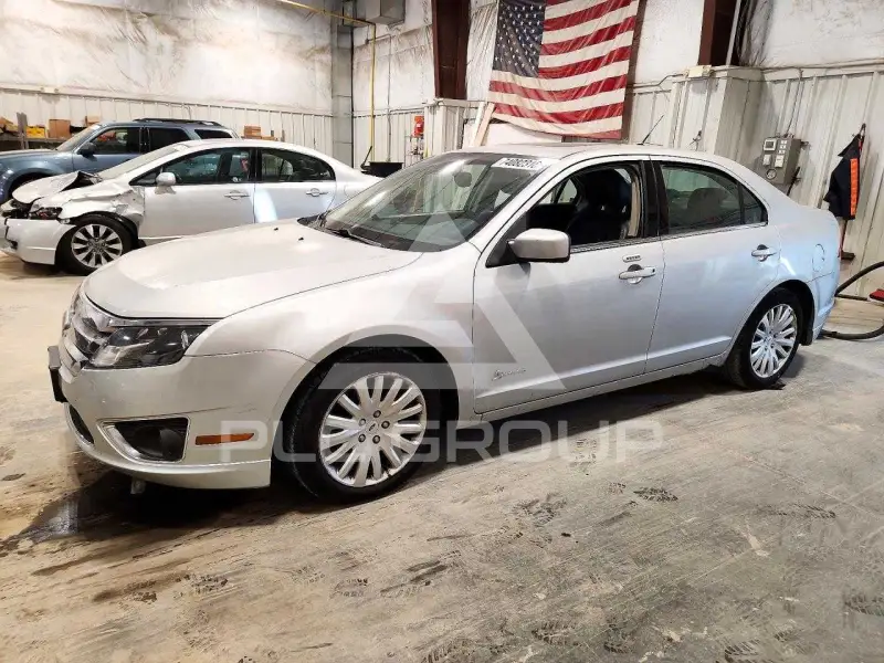 2010 Ford FUSION фото