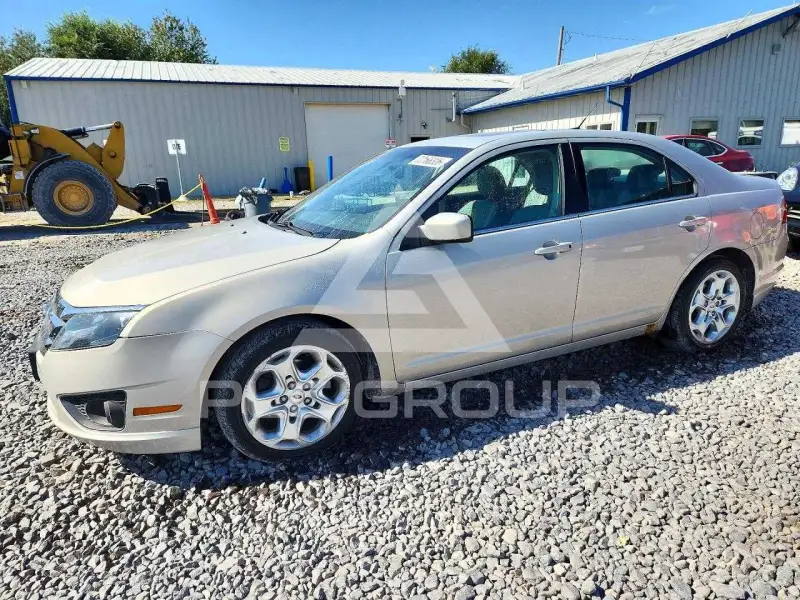 2010 Ford FUSION фото