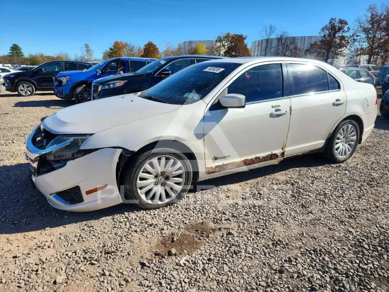 2010 Ford FUSION photo